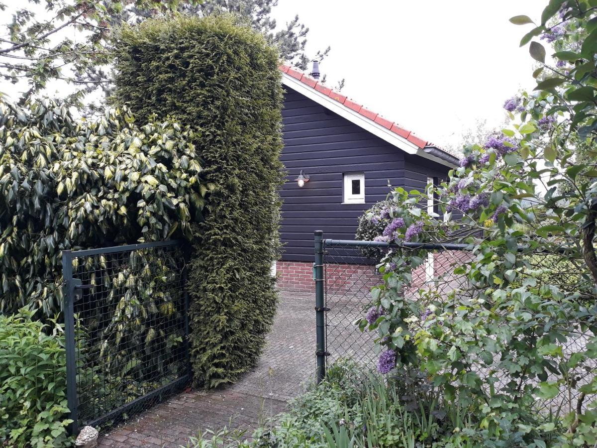 Vakantiehuisje Achter Odiliapeel Exterior foto
